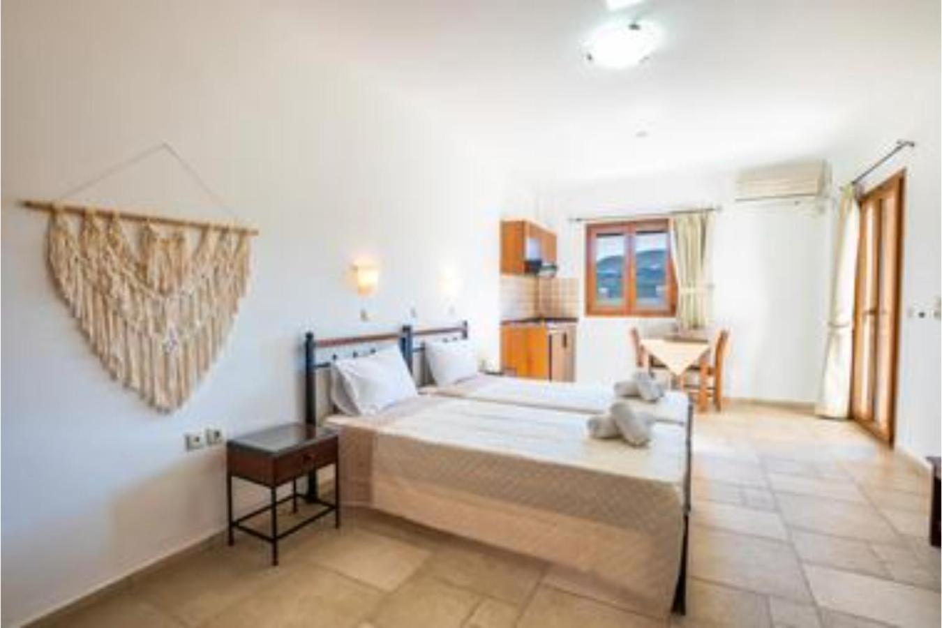 Petra Studios Karpathos Town  Exterior photo