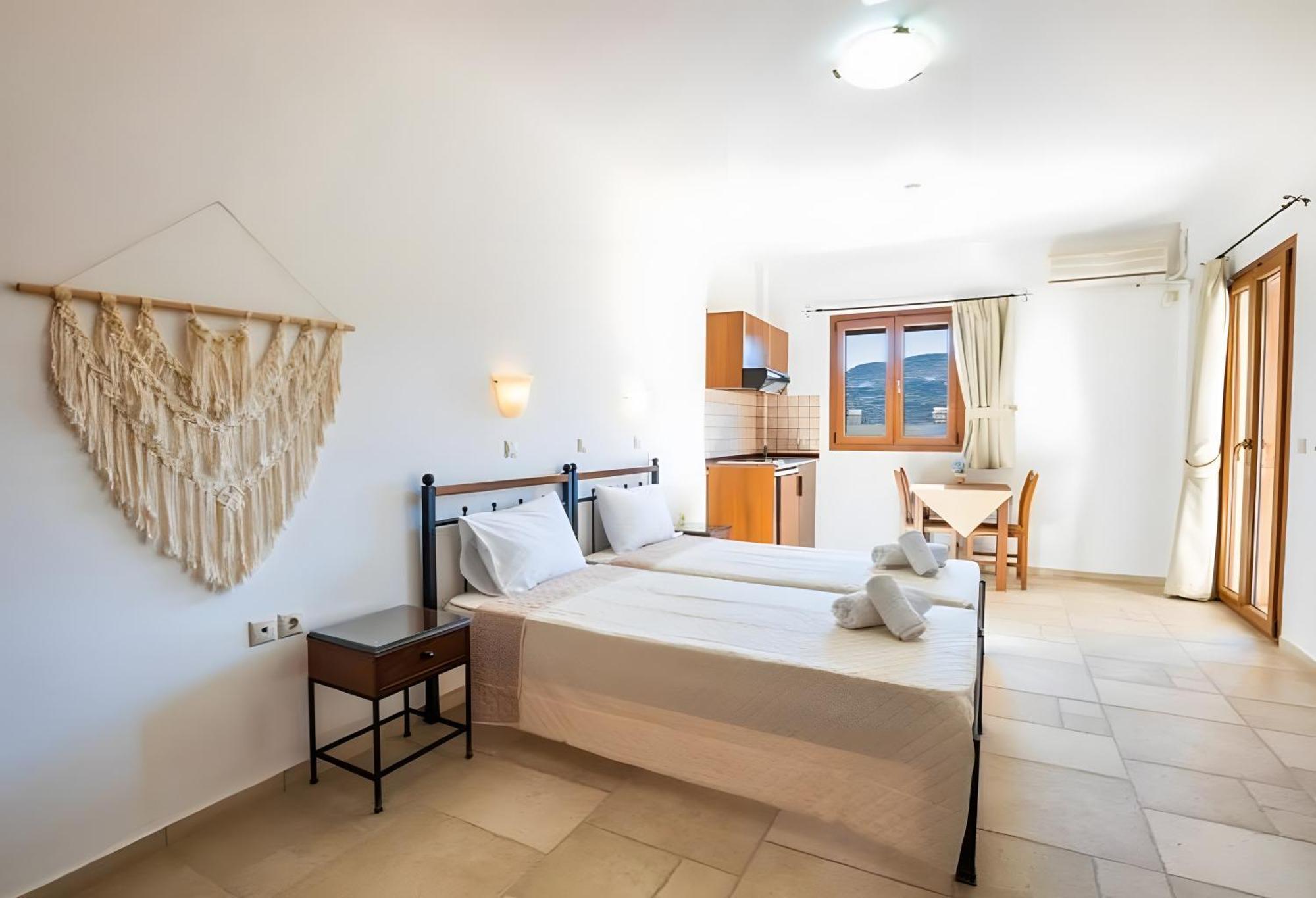 Petra Studios Karpathos Town  Exterior photo